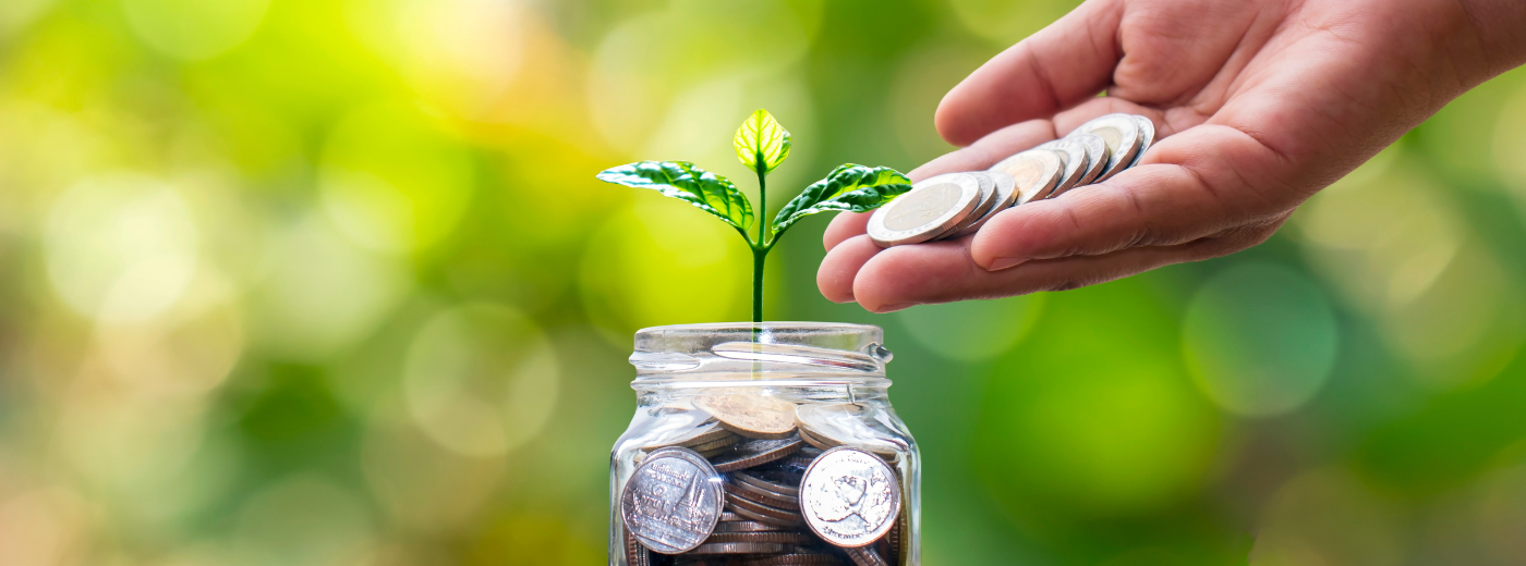 https://9252743.fs1.hubspotusercontent-na1.net/hubfs/9252743/Benefits%20of%20Investing%20in%20Soil%20Health%20-%20Hero%20Image.png